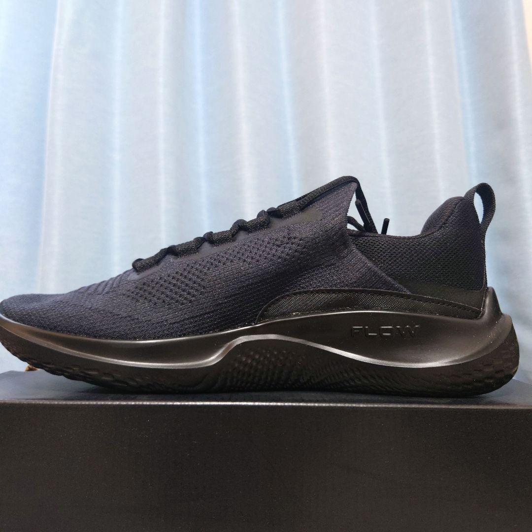 UNDER ARMOUR　トレーニングシューズ　フローダイナミック
