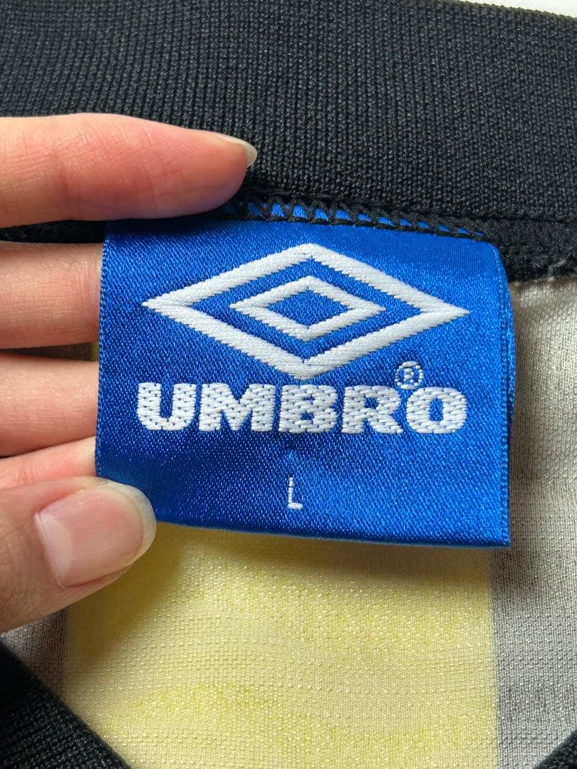 90's UMBRO サッカーシャツ　ストライプ　ブラック/イエロー　Lサイズ