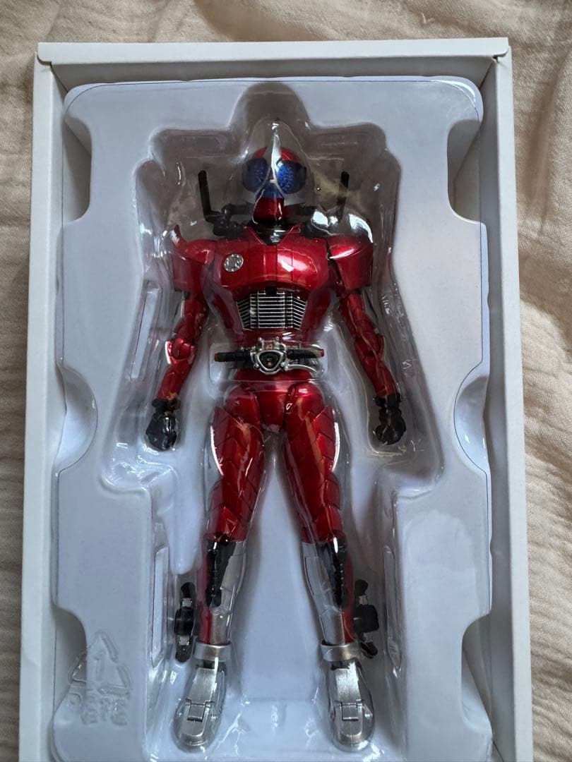 【美品】S.H.Figuarts真骨頂仮面ライダーアクセル