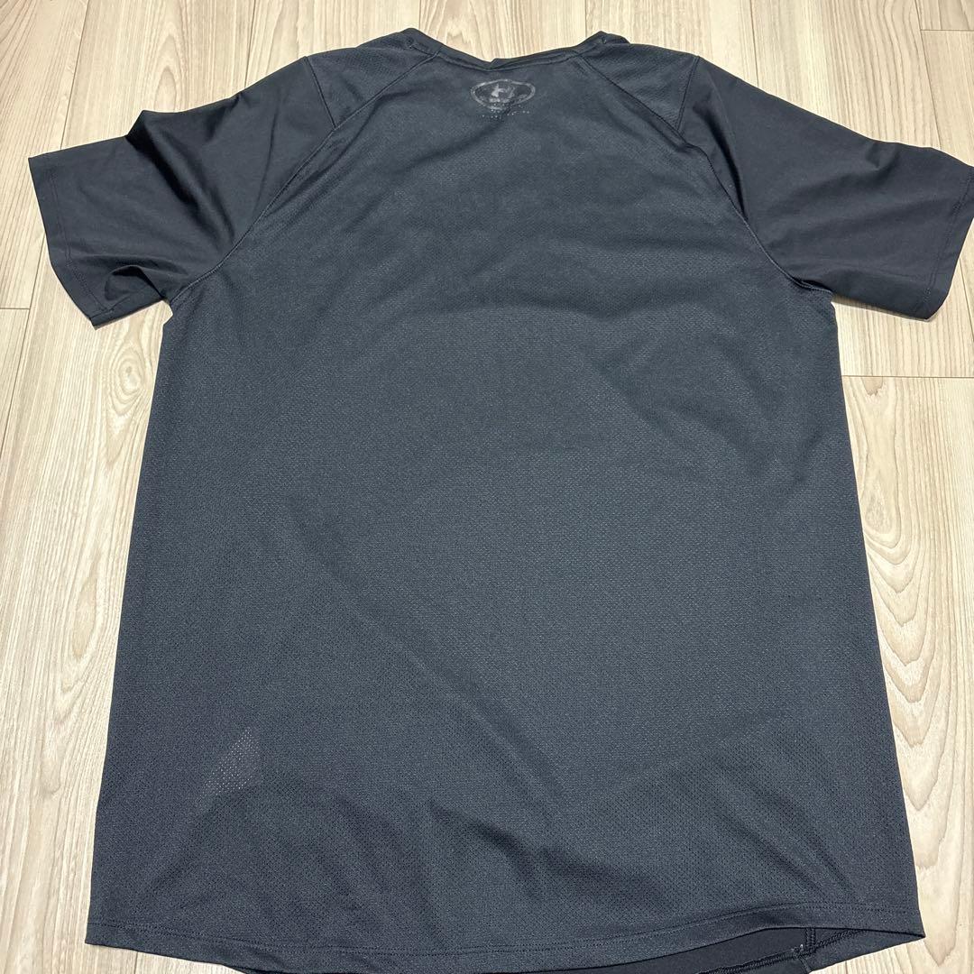 UNDER ARMOUR アンダーシャツ Lサイズ グレー 吉田正尚