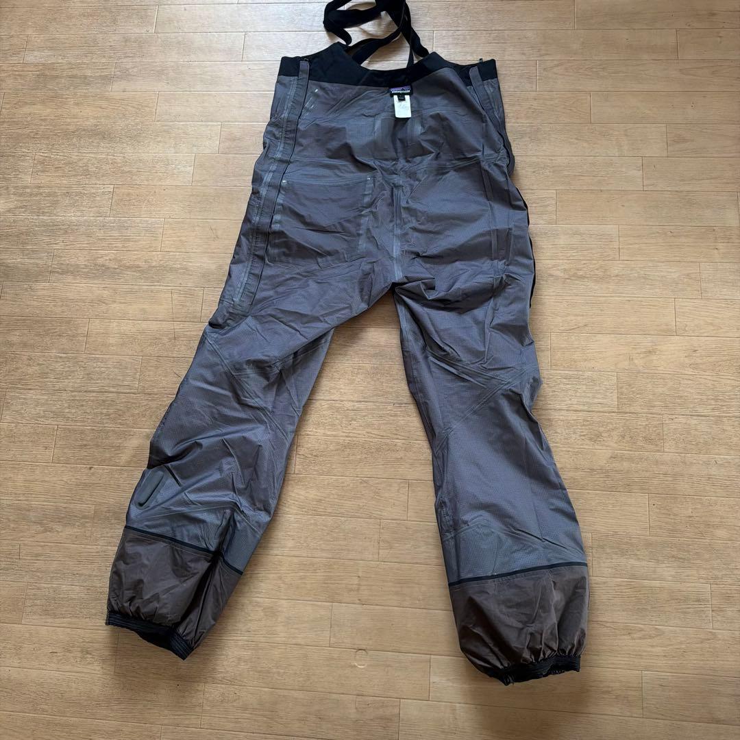 必見 Patagonia ハイエンドビブ POWSLAYER BIBS US-L