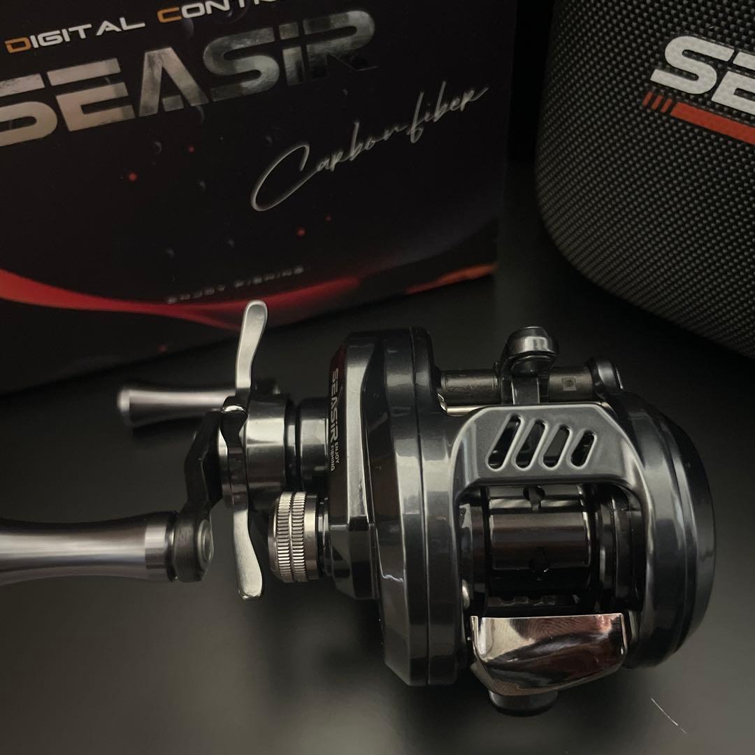 DC搭載 Seasar dc round pro ベイトフィネス　ベイトリール左
