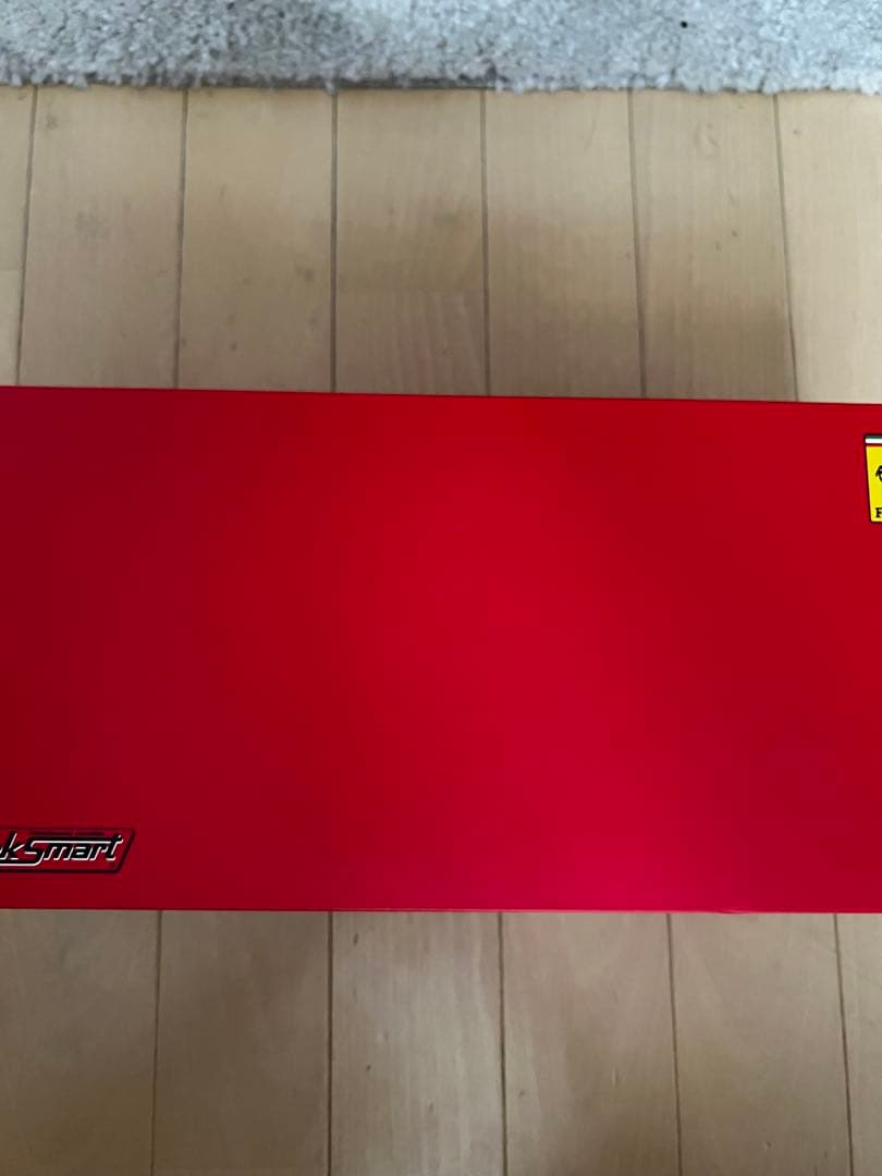 美品 1/18 ルックスマート ライコネン フェラーリ SF71-H 2018