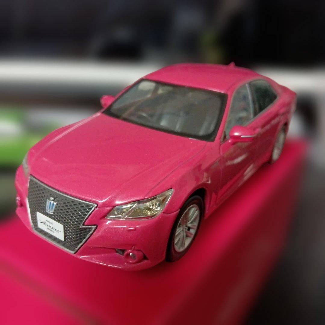 トヨタ純正色見本 ピンククラウン アスリートのミニカー