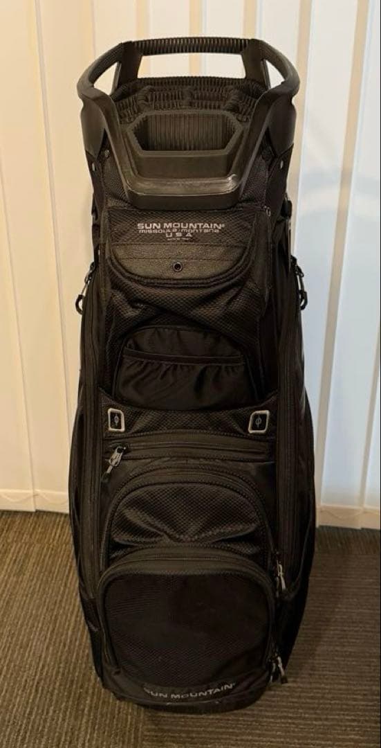 SUN MOUNTAIN C130 ブラック キャディバッグ