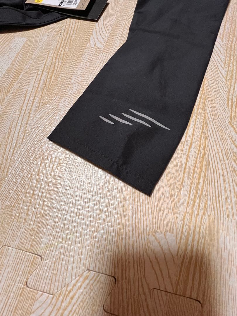 Nike ウィンドブレーカー Lサイズ 新品