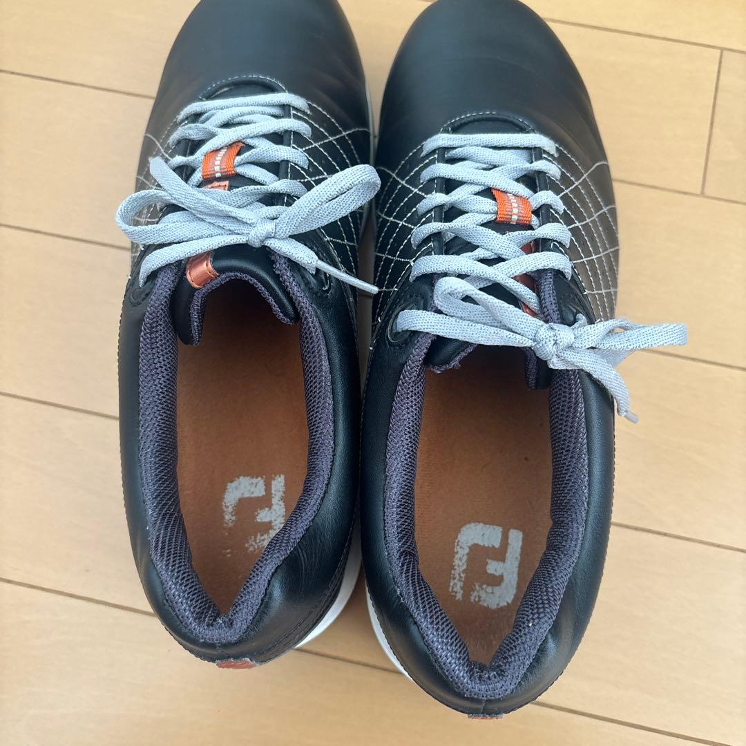 ゴルフシューズ FJ フットジョイ　MICHELIN（ミシュラン）ロゴ