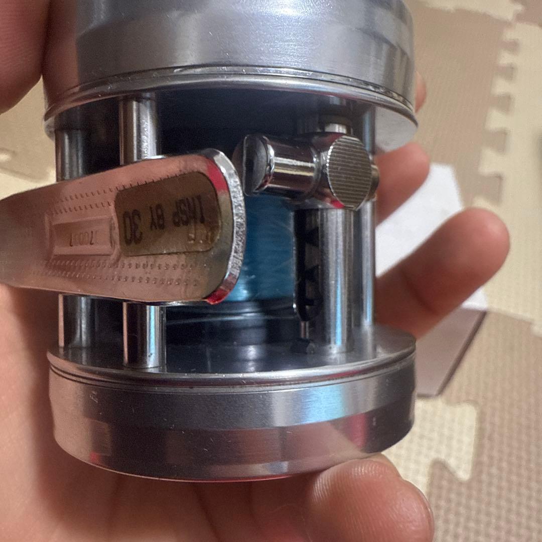 ぞ*ん様 ABU Ambassadeur 16000C ベイトリール
