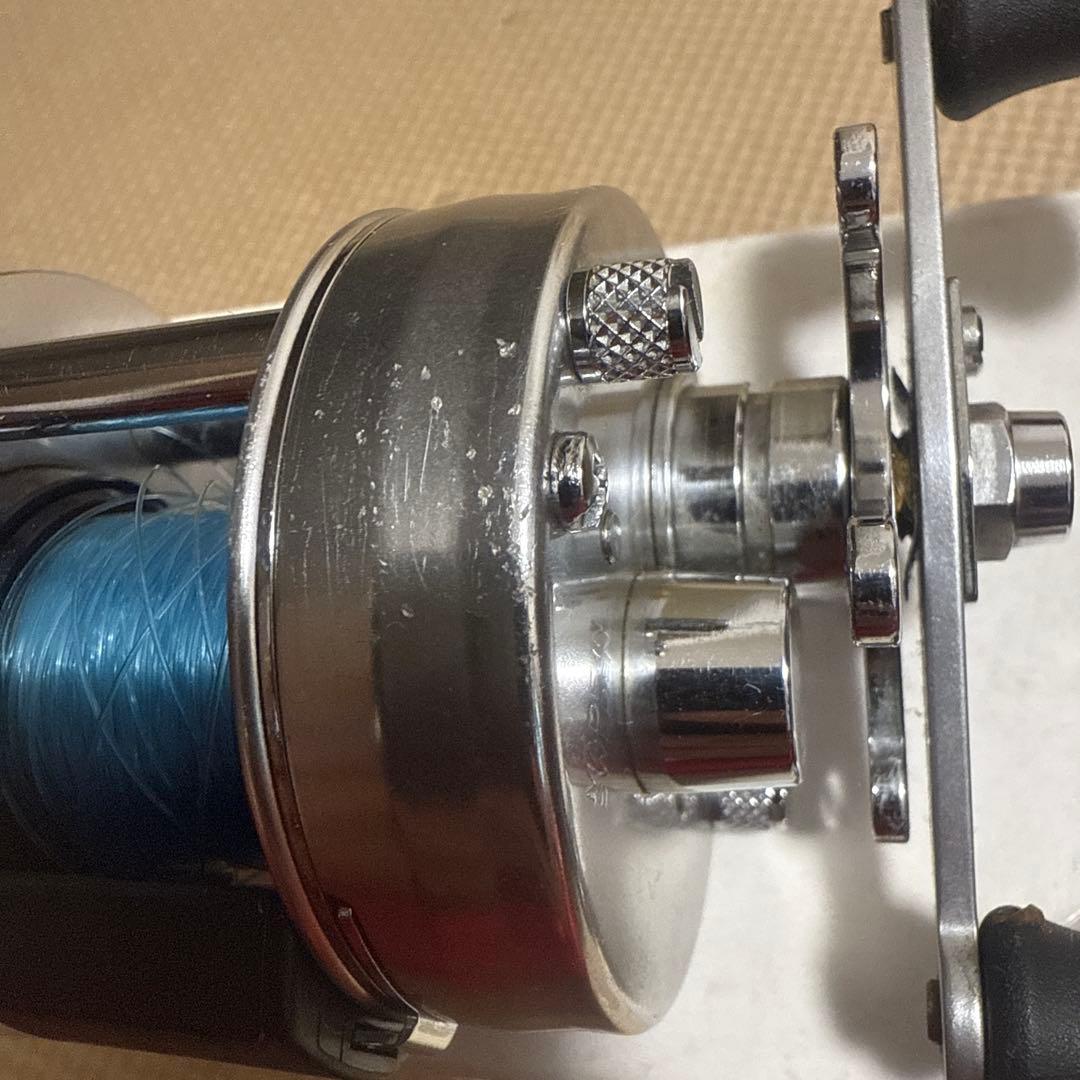 ぞ*ん様 ABU Ambassadeur 16000C ベイトリール