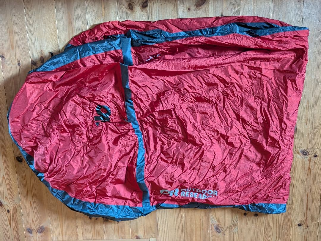 OUTDOORRESEARCH　HELIUMBIVY アウトドアリサーチ　ビビィ