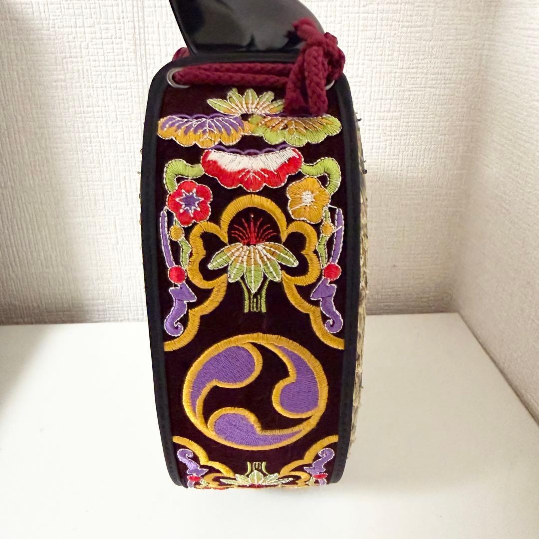 美品　沖縄 三線 本蛇革 強化張り 黒塗り棹 ハードケース 爪 本蛇皮