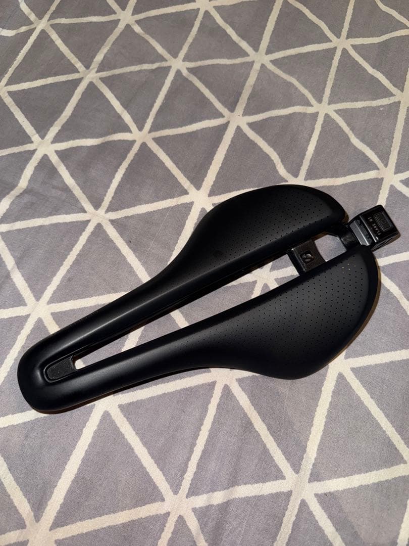 Bontrager AEOLUS COMP＋TREK FLARE RT
