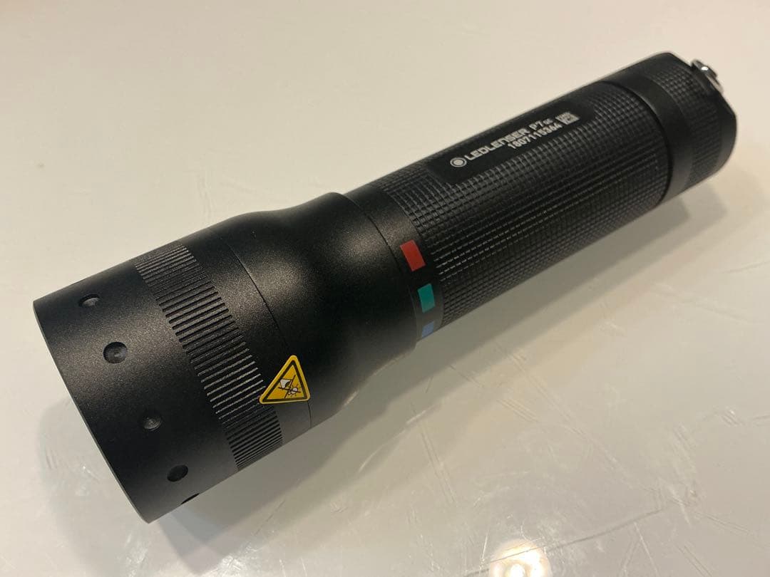 レッドレンザー　P7QC 4色LED【未使用品】