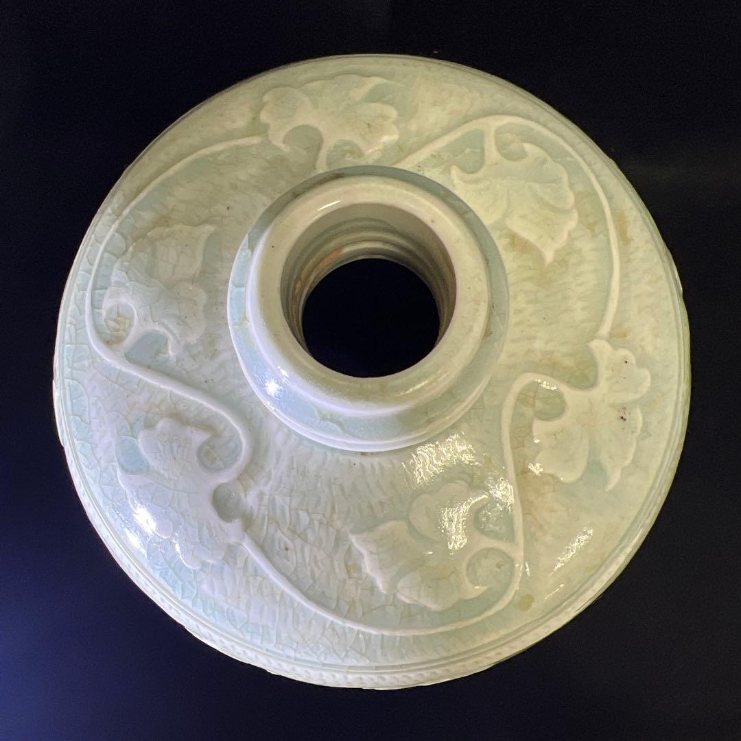 中国古窯　青白磁唐草文花瓶　高さ約25㎝　東Y8-0302☆2Fタエチ