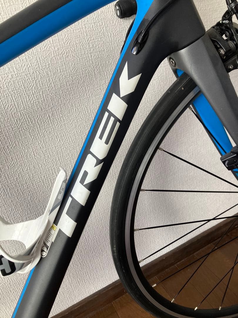 トレック シルク SILQUE 44 ロードバイク　カーボン　直接引き渡し希望