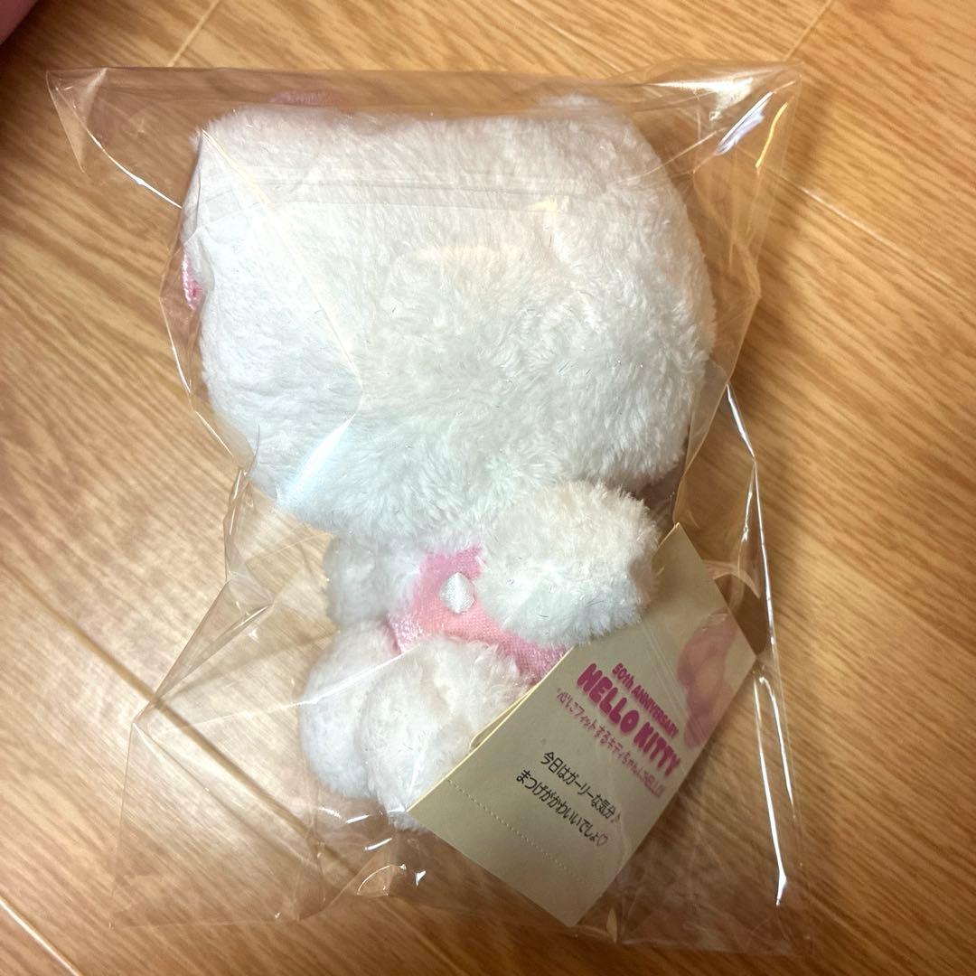 即購入可！サンリオ　キティ　ぬいぐるみ　まつげ　50周年