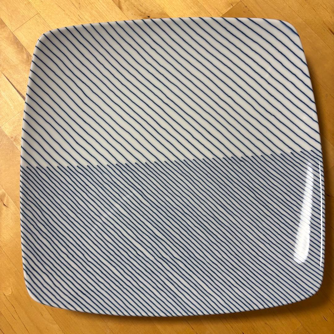 白山陶器　重ね縞シリーズ 反角盛皿❣️