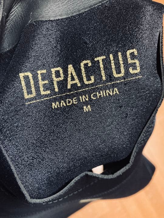 送料無料！極美品！DEPACTUS タッパー 使用回数少
