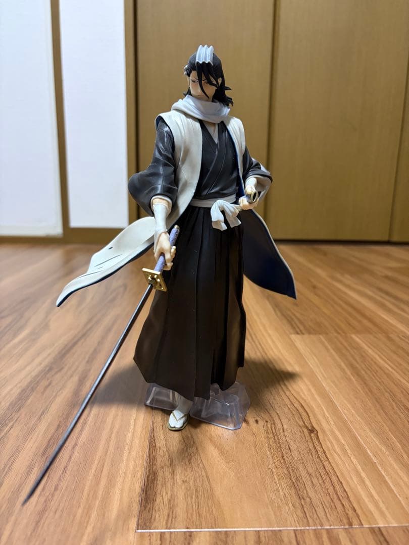 14日まで 美品 BLEACH 一番くじ 朽木白哉 フィギュア