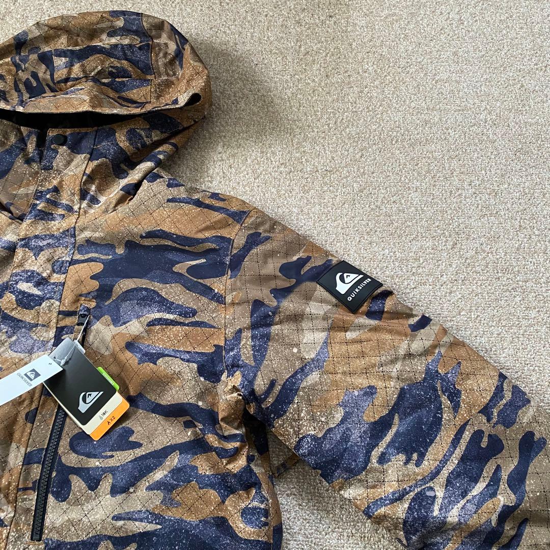 新品未使用　QUIKSILVER スノボーウェア　サイズ M〜L ニット帽付き