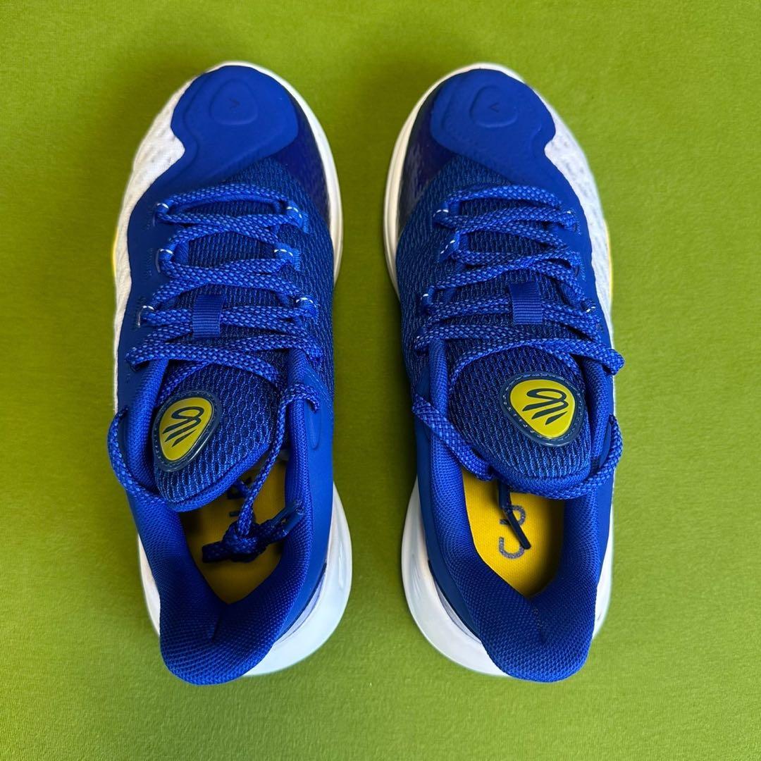 カリー 11 Curry11 アンダーアーマー Flow バッシュ