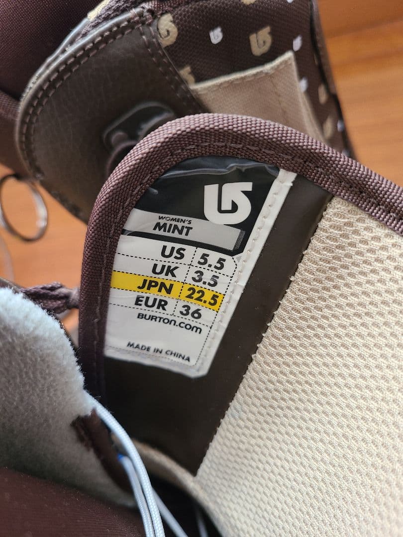 burton MINT スノーボードブーツ 5.5