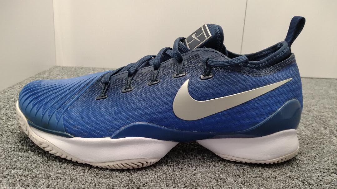 【美中古 25.5cm】NIKE AIR ZOOM ULTRA REACT HC