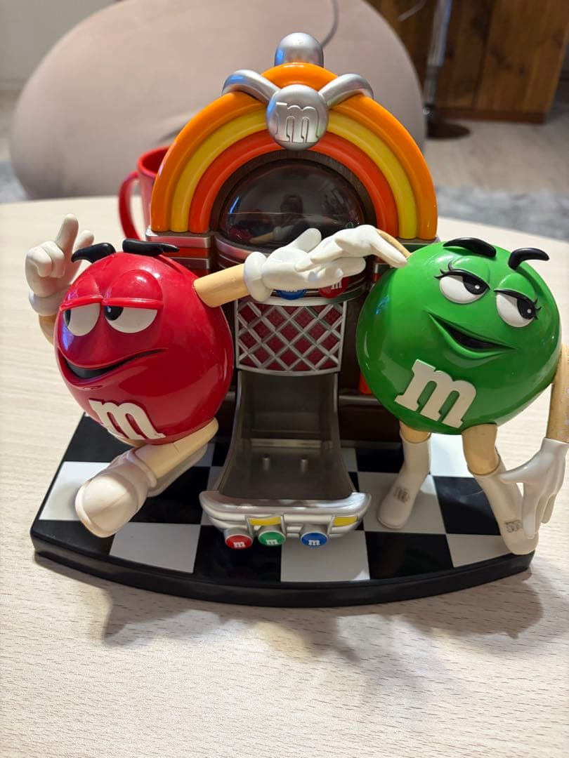 エムアンドエムズ　ディスペンサー　ロックンロールカフェ ヴィンテージ