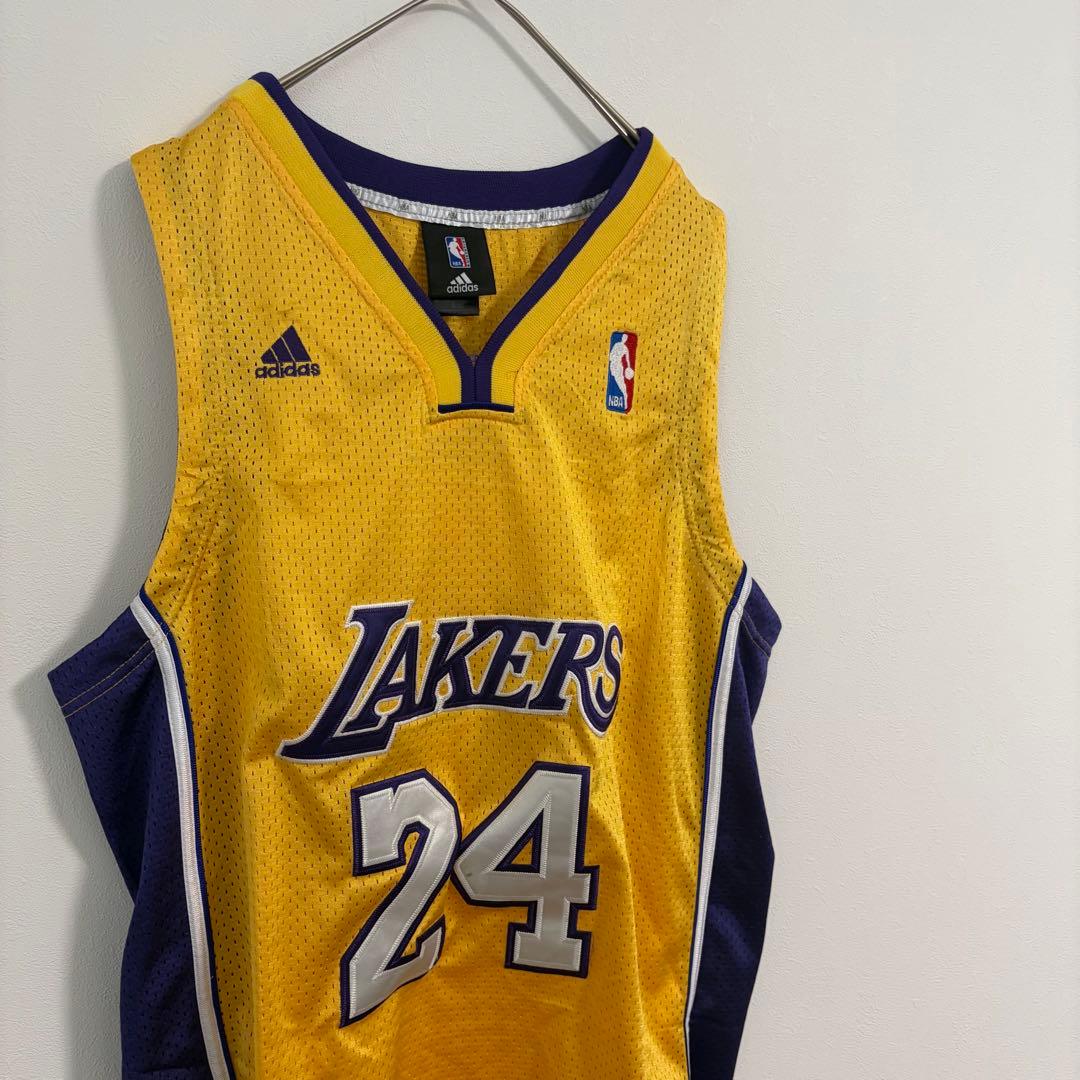 【美品】 コービー・ブライアント LAKERS NBA ユニフォーム　シャツ