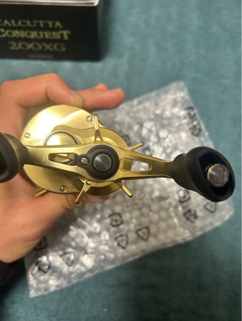 SHIMANO CALCUTTA CONQUEST 200XG値下げ受け付けます