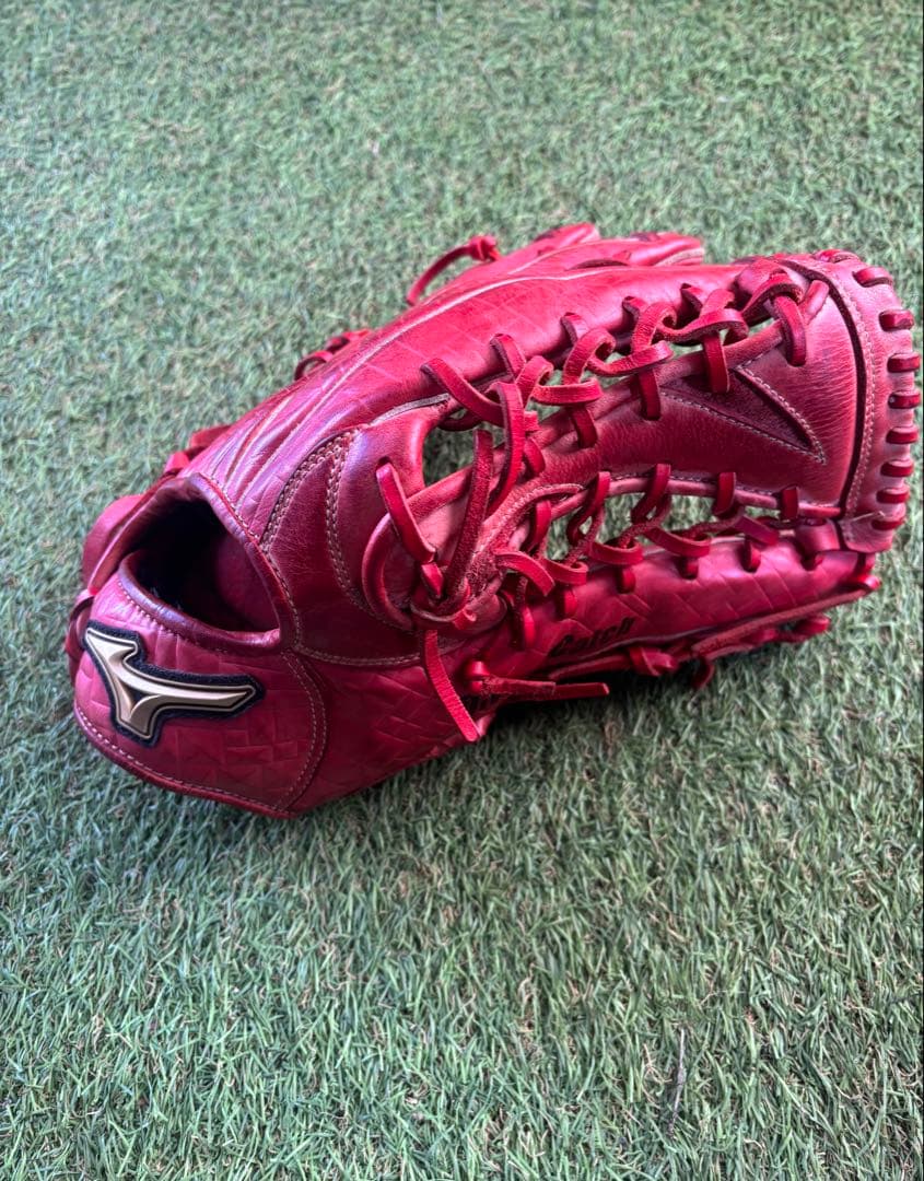Mizuno 赤 軟式グローブ