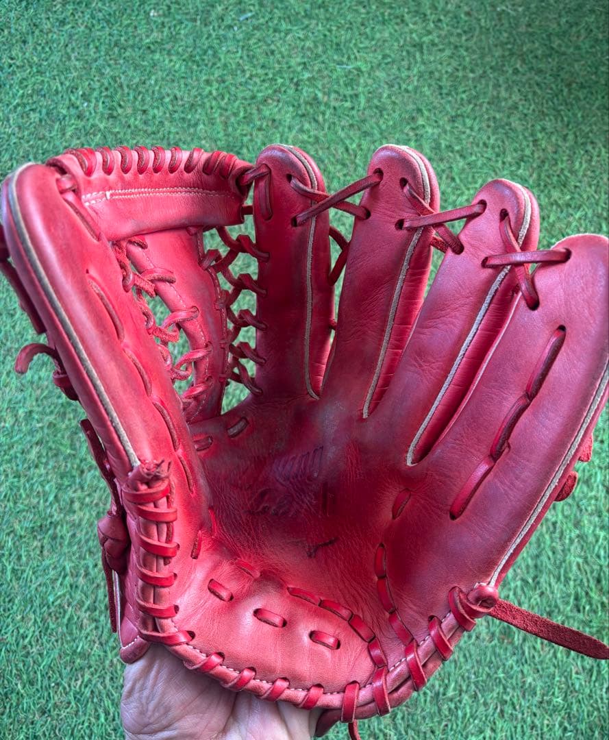Mizuno 赤 軟式グローブ