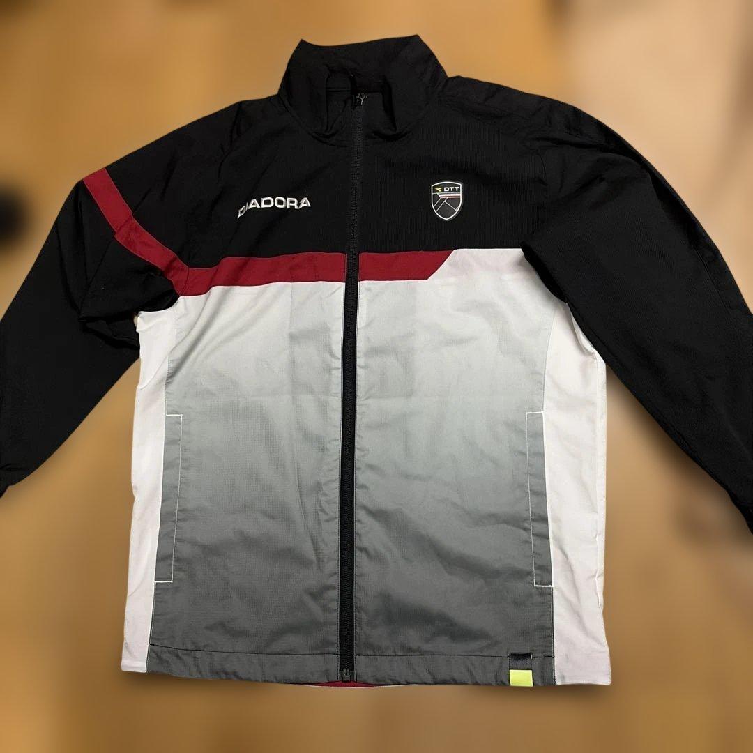 【新品】DIADORA ジャージ　上下セット