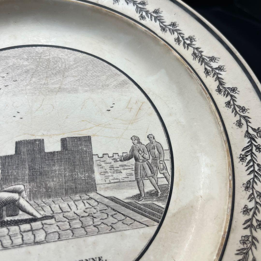 フランスアンティーク皿　1819年　Montereau モントロー　グリザイユ