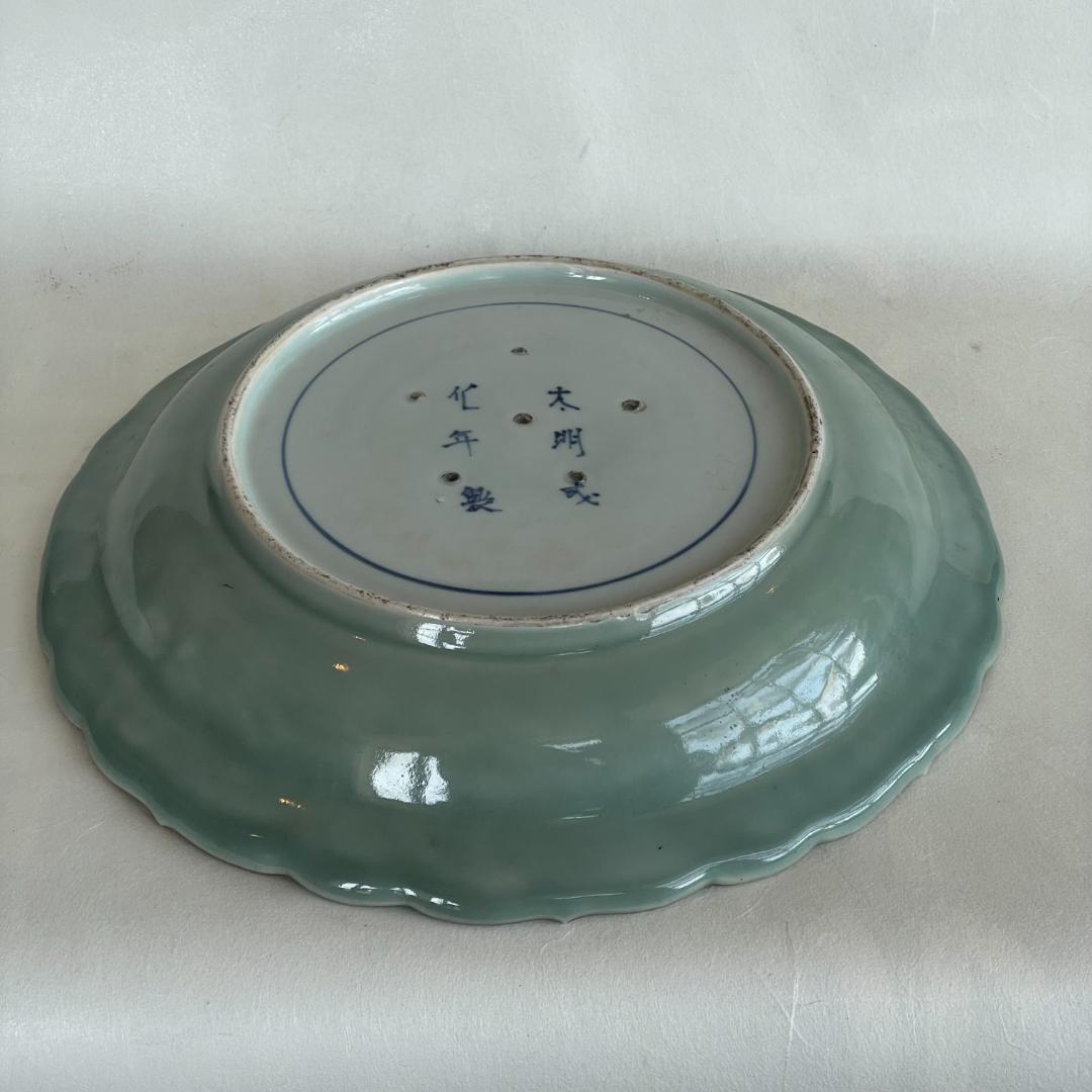 古伊万里 色絵 金彩 花文 輪花 大皿 大明成化年製 明治 飾皿 28.8cm
