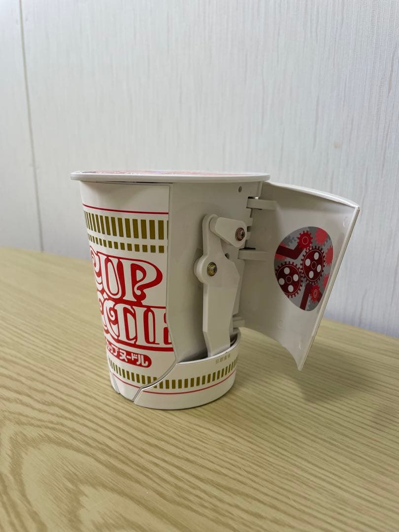 カップヌードルロボタイマー　しゃべる！動く！ 非売品 実働