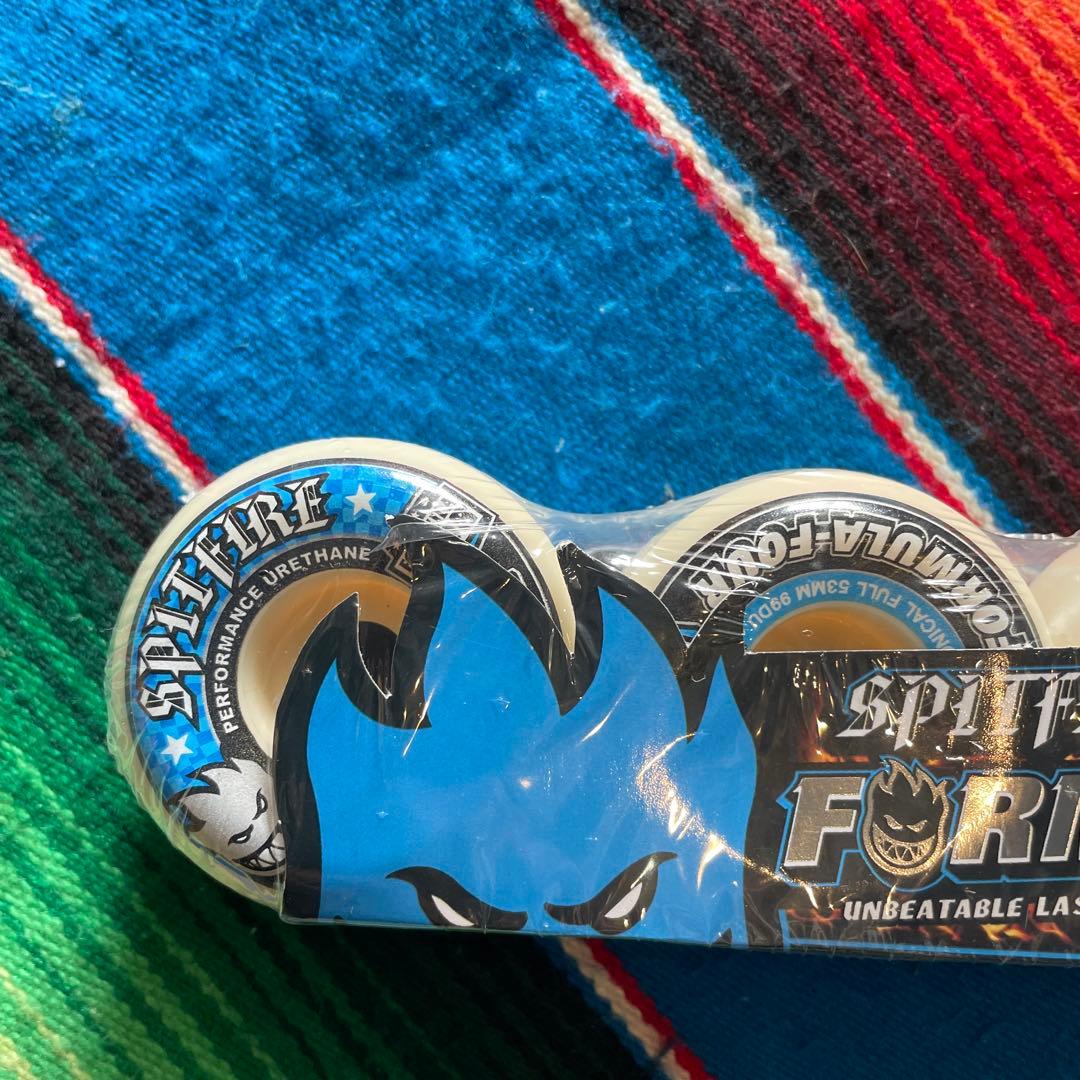 SPITFIREフォーマル4コニカルフル53mm99A ウィール定価¥9,130