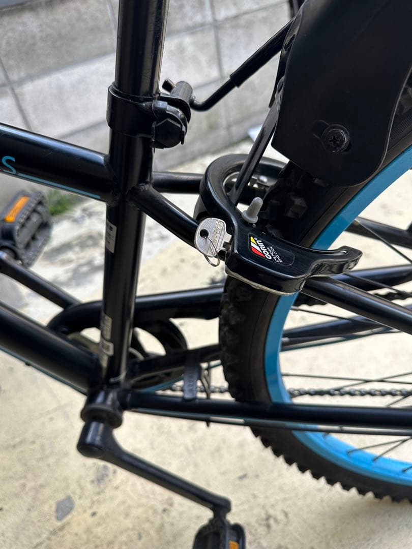 子供用自転車 ブラック/ブルー 26インチ 【引渡し限定】