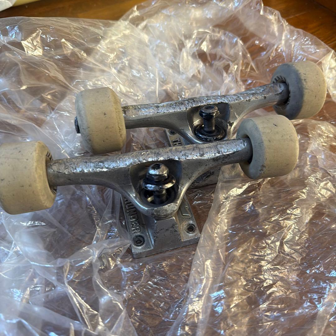 Thunder trucks 149 team edition ウィール付き
