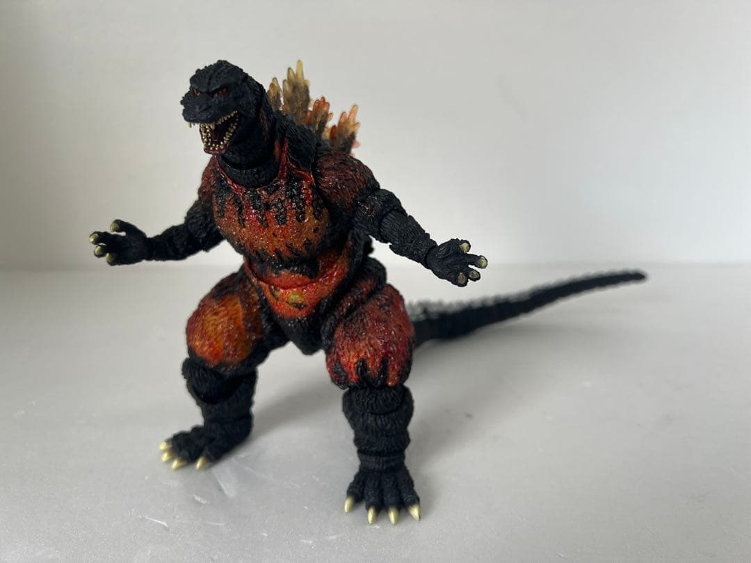 【希少品】バーニングゴジラ s.h.monsterarts モンスターアーツ