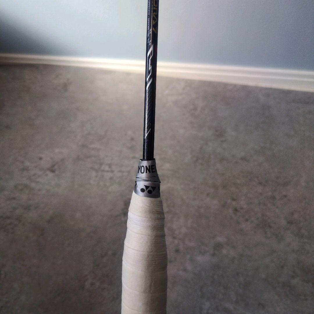 【美品】YONEX デュオラ7 3U G5 バドミントンラケット　ブラック　廃盤