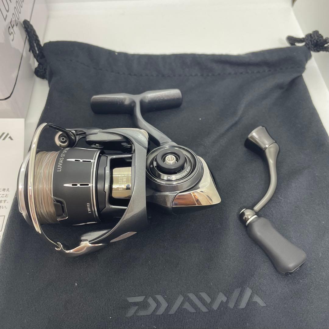 【未使用カスタム】ダイワ DAIWA 24ルビアス ST SF2000SS-P