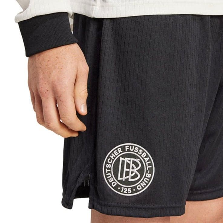 ■adidas ドイツ代表 125周年 ショーツ 黒XL ショートパンツ■