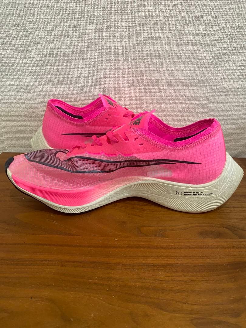 【美品】ナイキ ズームX ヴェイパーフライNEXT% ピンク 28.5cm
