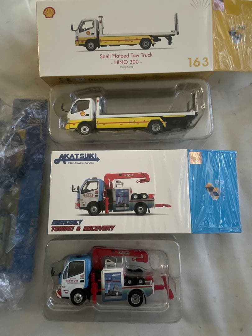 タイニー１／６４日野積載車、レッカークレーン、BNWはおまけですセット