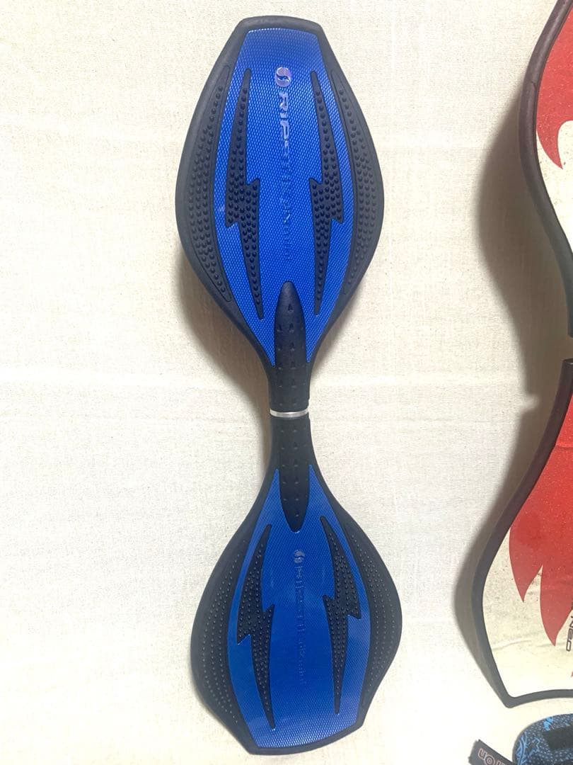ブレイブボード　リップスティック2台　ヘルメットプロテクター　2セット　袋付き