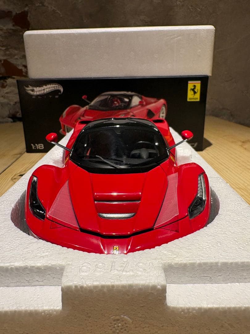 希少!マテルエリート1/18 ラ•フェラーリ LaFerrari