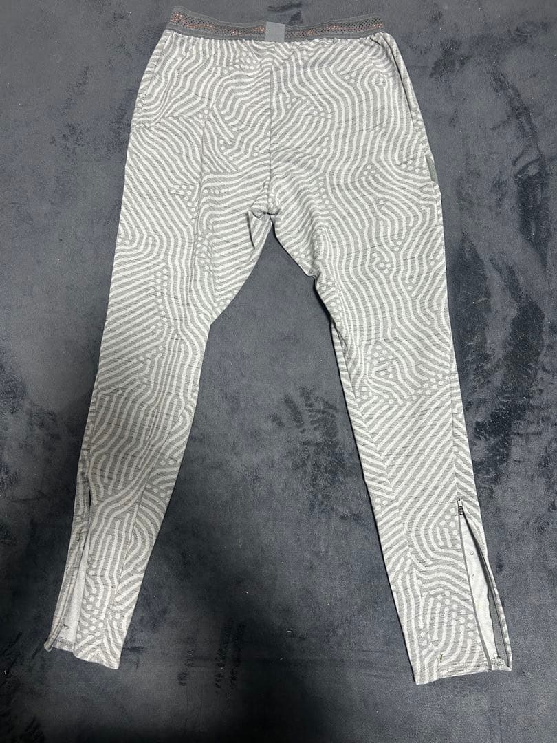 Nike ドリルトップ上下ウェア グレー/オレンジ