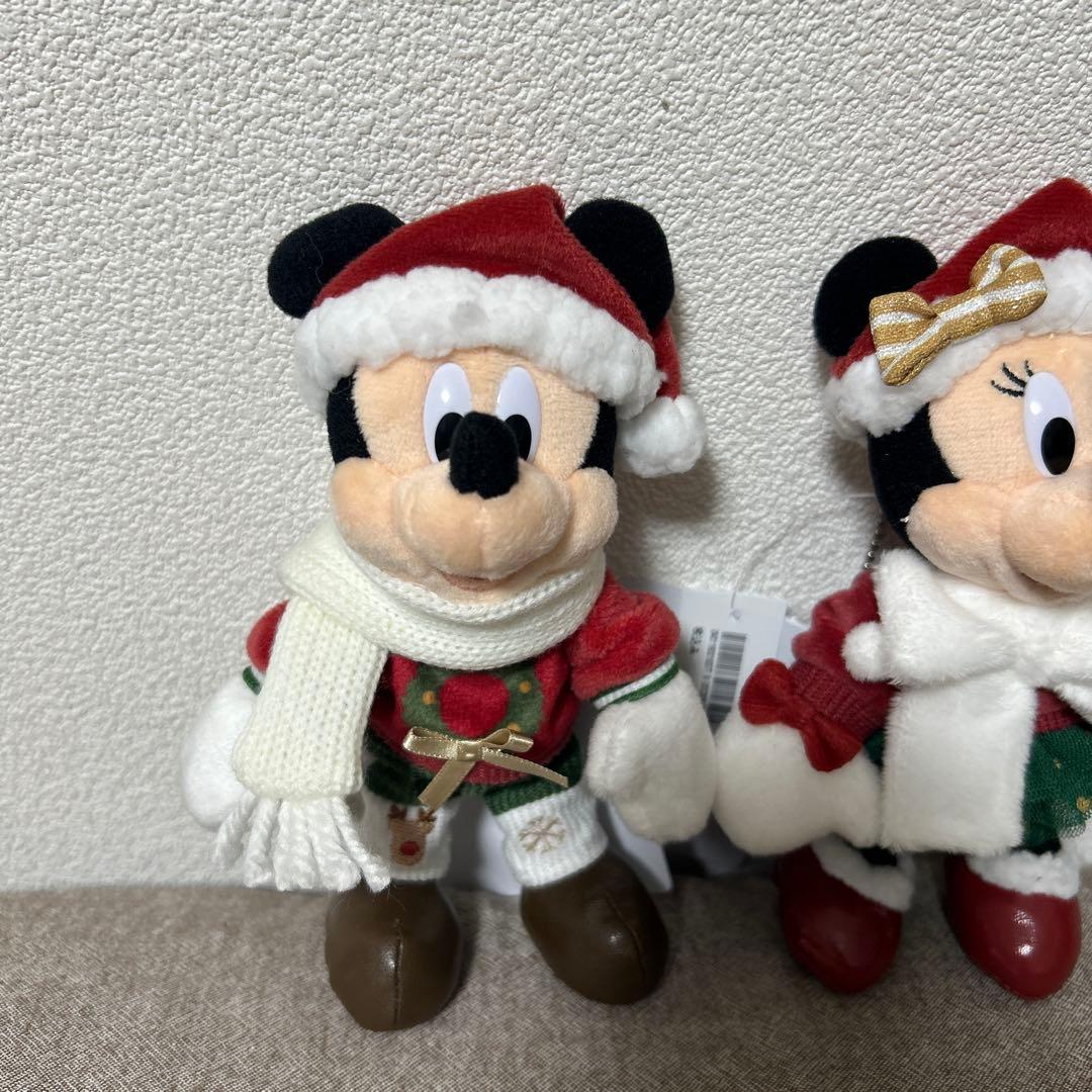 【新品タグ付き】ミッキー　ミニー　ディズニー　クリスマス　ぬいぐるみバッジ