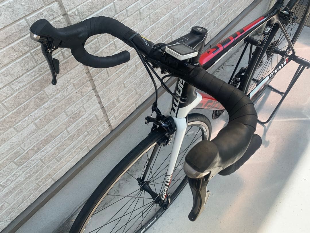 週末セール！　giant tcr advanced カーボン　ロードバイク